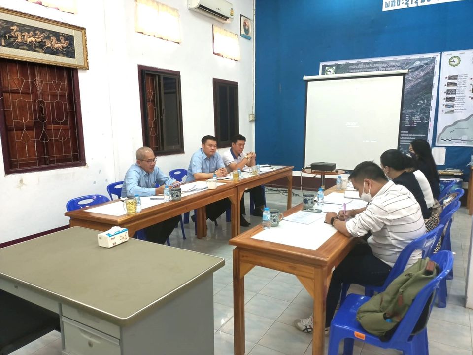 ໃນຕອນເຊົ້າຂອງວັນທີ່ 4/3/2022 ທີມງານສະຖາບັນຄົ້ນຄວ້າພັດທະນາວິສາຫະກິດ ໄດ້ຈັດກອງປະຊຸມໄດ້ເຂົ້າພົບເພື່ອປຶກສາຫາລື ແລະ ເກັບກໍາຂໍ້ມູນກ່ຽວກັບການຄຸ້ມຄອງລັດວິສາຫະກິດ